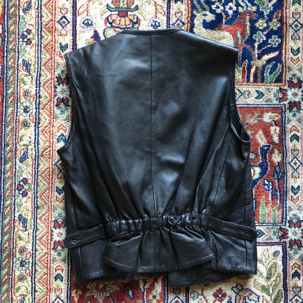 Vintage leather vest - Picture 3 of 10